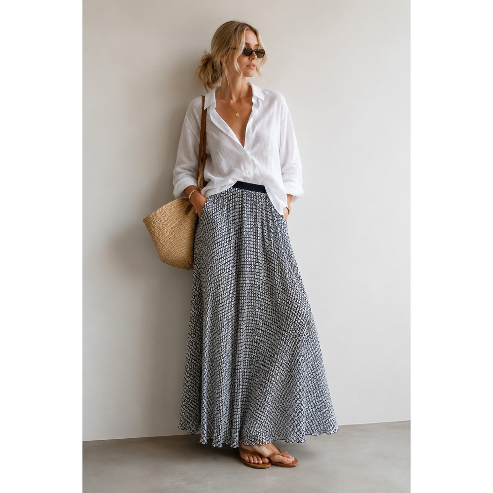Max Studio Geometric Pleated Maxi Skirt Navy Ivory Coastal Size Small - Picture 4 of 10